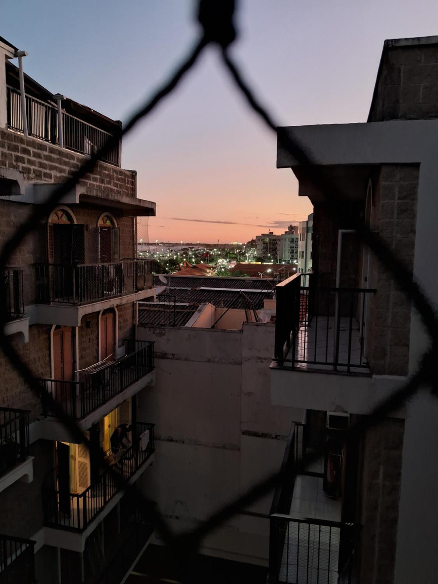 A 50M Da Praia Do Forte Em Cabo Frio Exterior foto